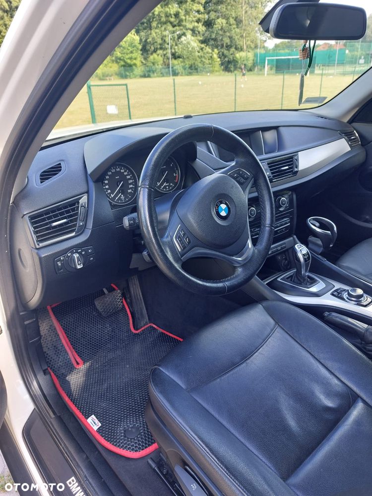 BMW X1 sDrive20d - 6