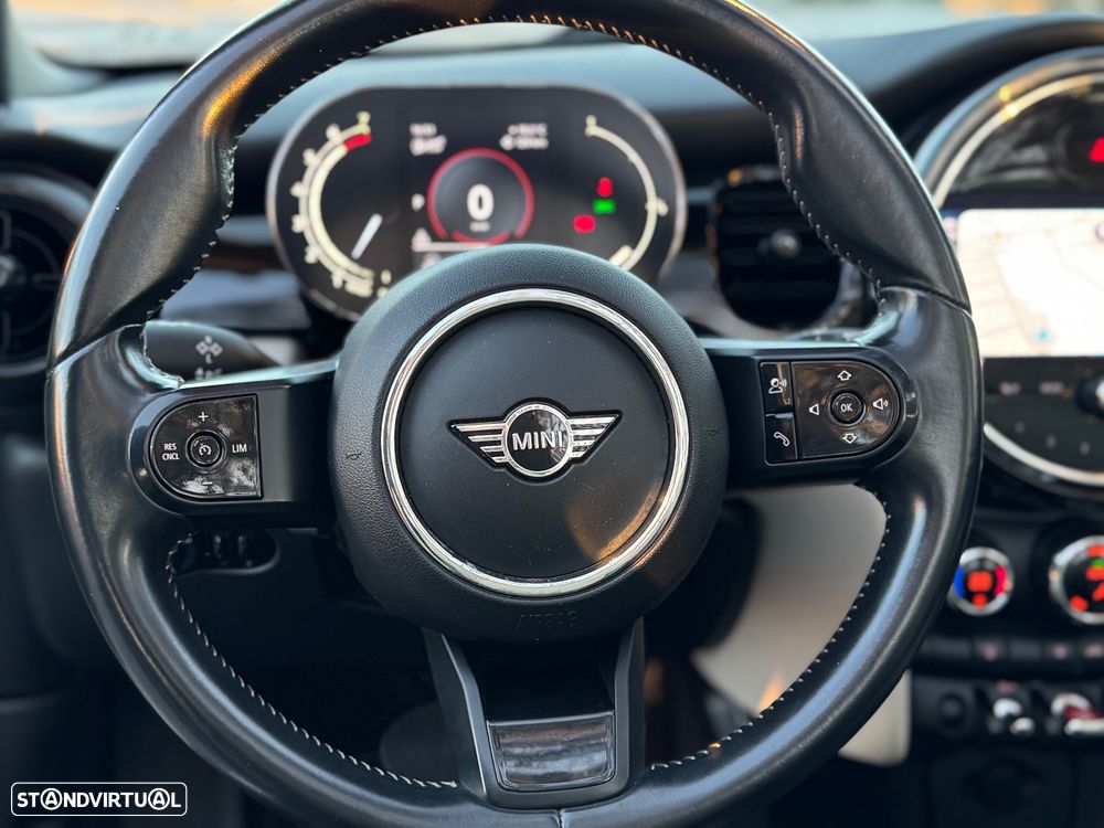 MINI Cabrio Cooper Sport Edition Auto - 26