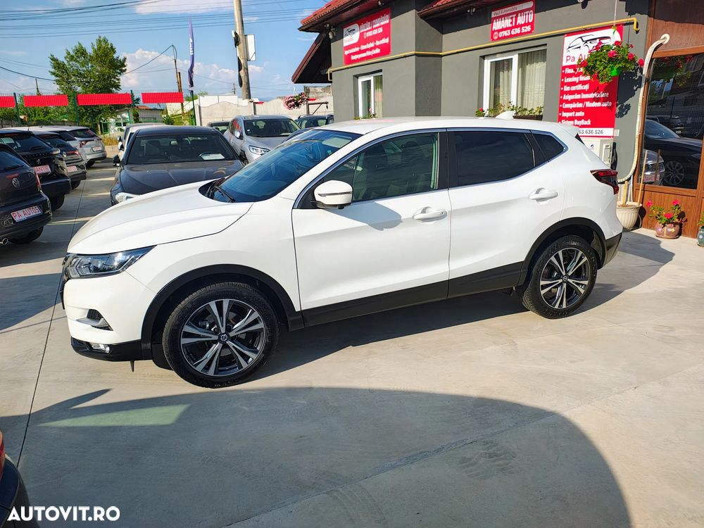 Nissan Qashqai 1.3 DIG-T N-CONNECTA - 14