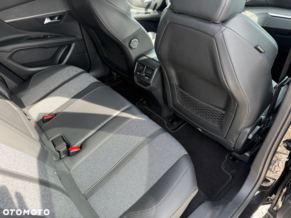 Peugeot 3008 1.5 BlueHDi Allure S&S EAT8 - 14