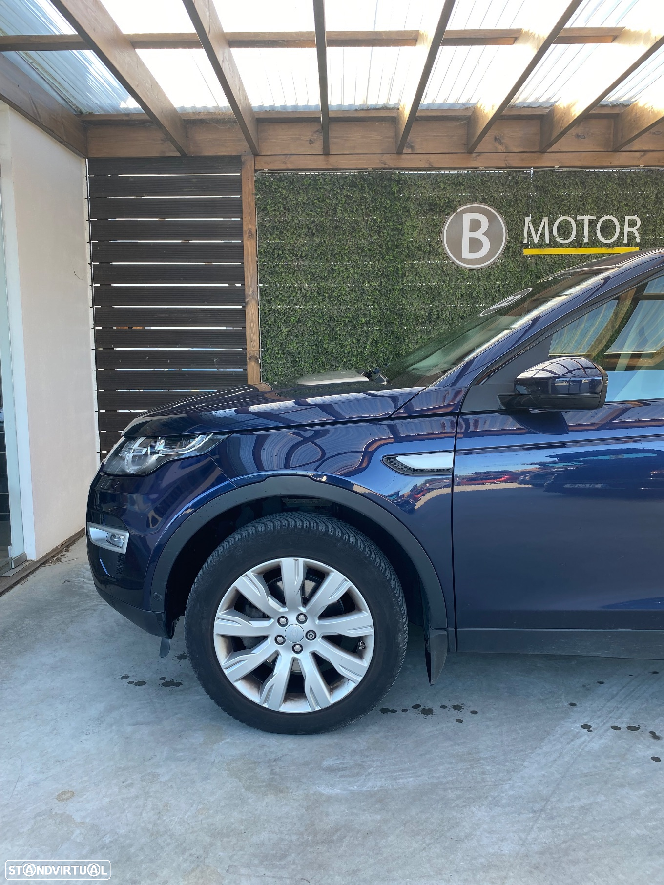 Land Rover Discovery Sport 2.0 TD4 HSE Luxury Auto - 8