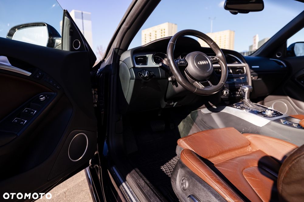 Audi A5 Cabrio 2.0 TFSI quattro S tronic - 5