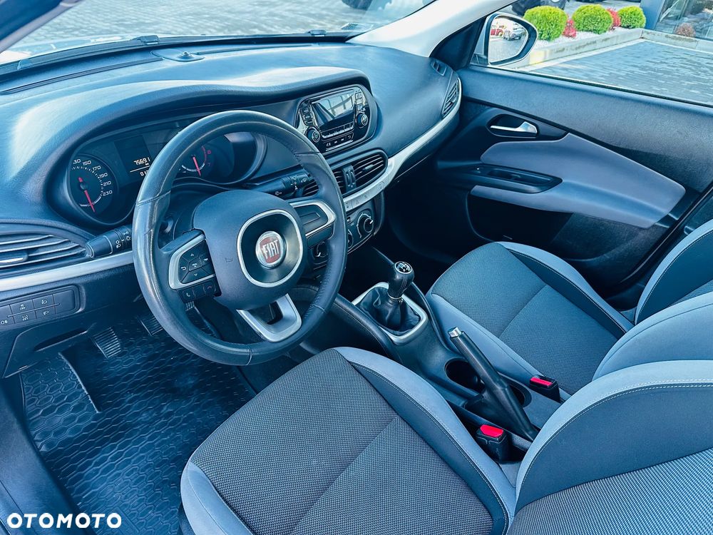 Fiat Tipo 1.3 MultiJet 16v Easy - 10