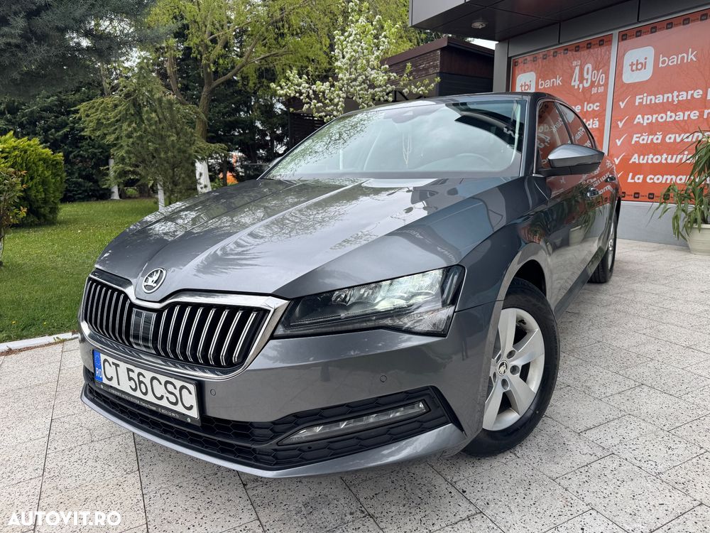 Skoda Superb 2.0 TDI DSG Premium Edition - 2