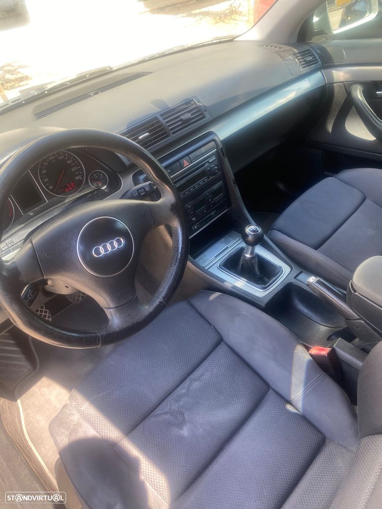 Audi A4 1.9 TDI m6 Sport - 7