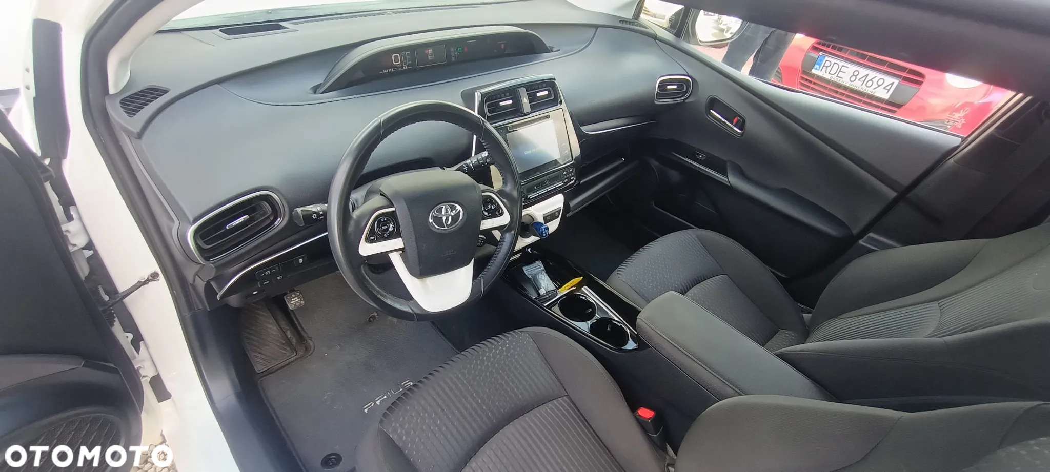 Toyota Prius 1.8 Hybrid Prestige - 28