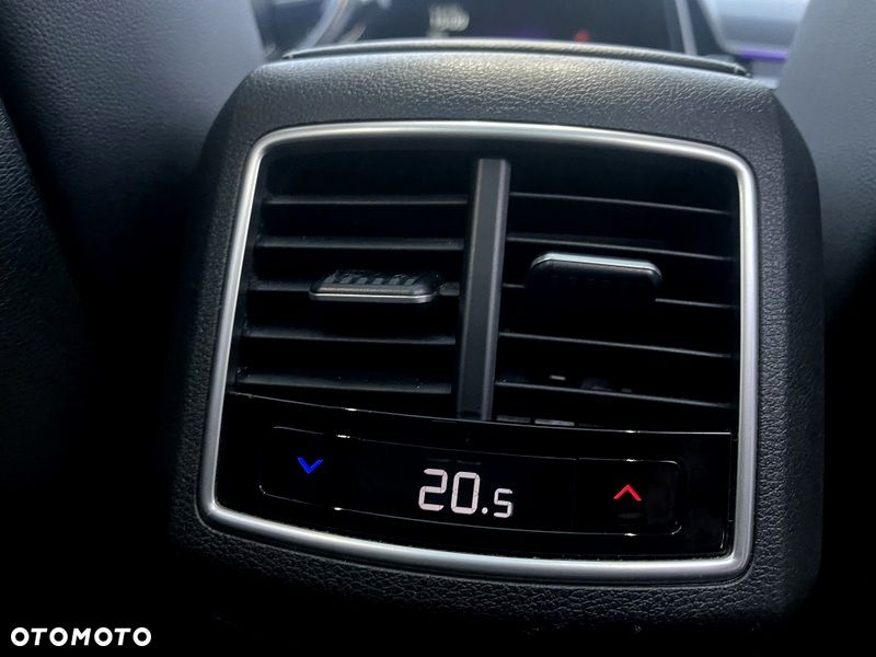 Kia Sportage 1.6T-GDI AWD GT-Line - 22