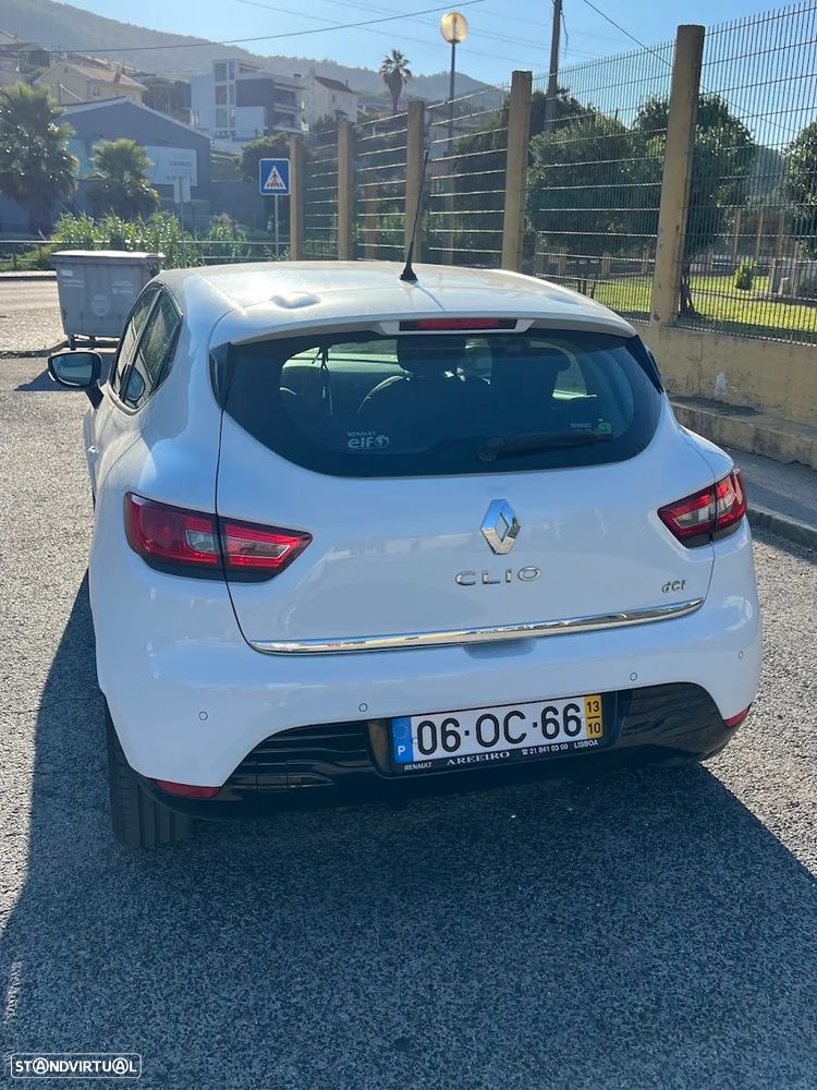 Renault Clio 1.5 dCi Luxe - 5