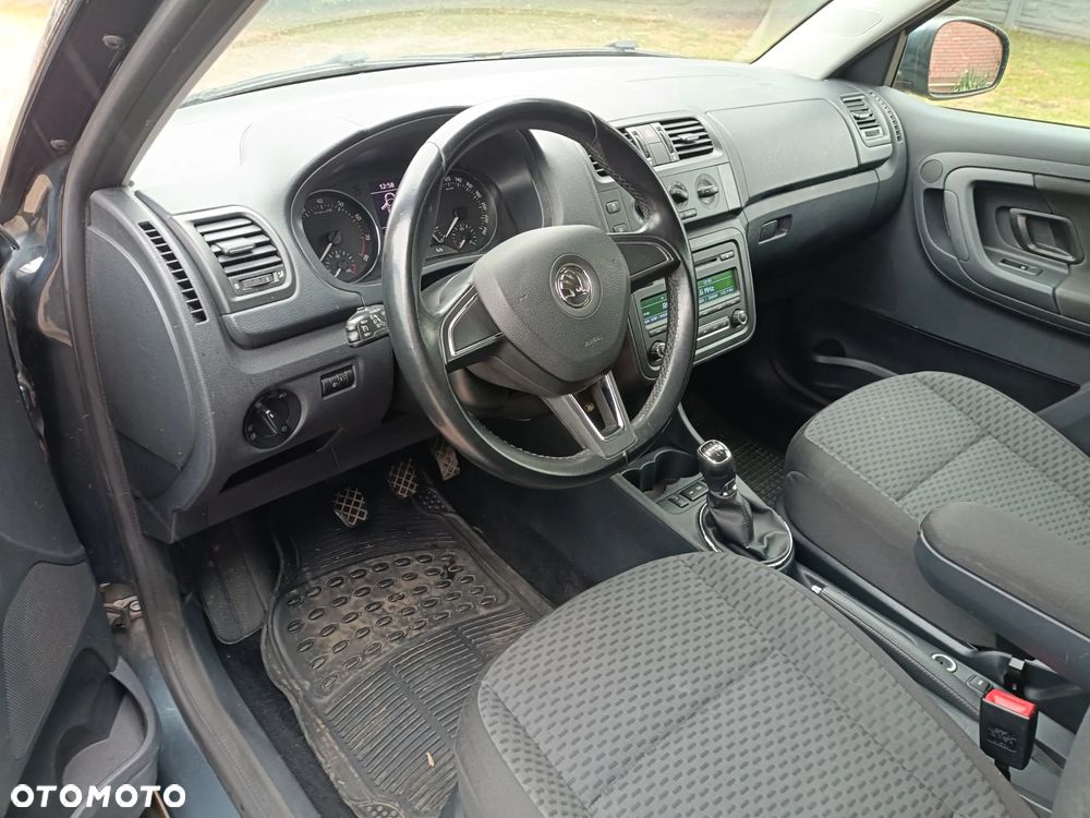 Skoda Fabia 1.2 TSI STYLE EDITION - 10