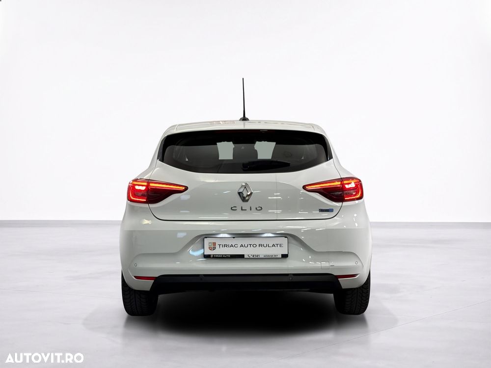 Renault Clio - 5