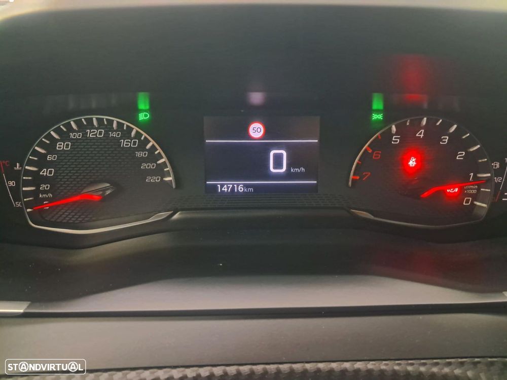 Peugeot 2008 1.2 Style - 18