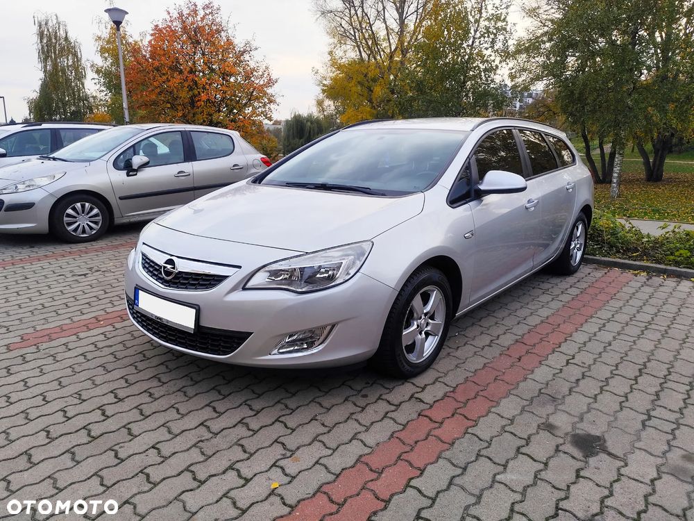 Opel Astra 1.4 T Cosmo EU6 - 3