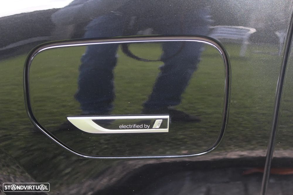 BMW 330 e Aut. M Sport - 8