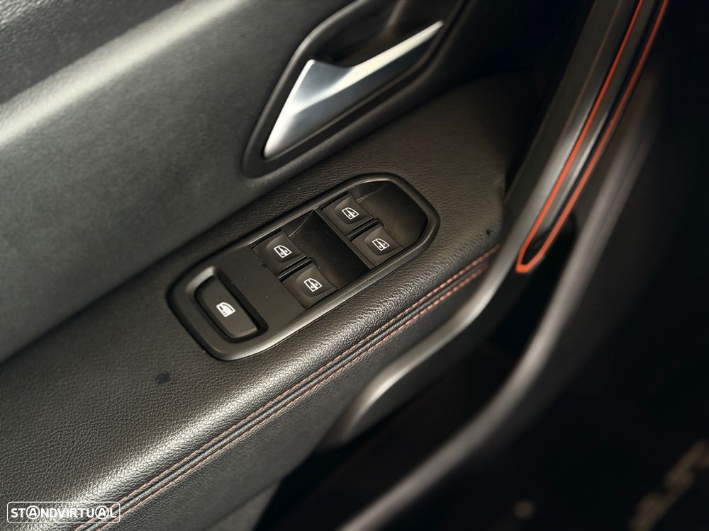 Dacia Duster 1.0 TCe SL Extreme - 16