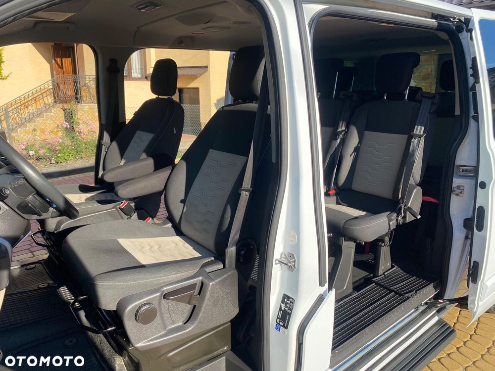Ford Transit Custom - 32