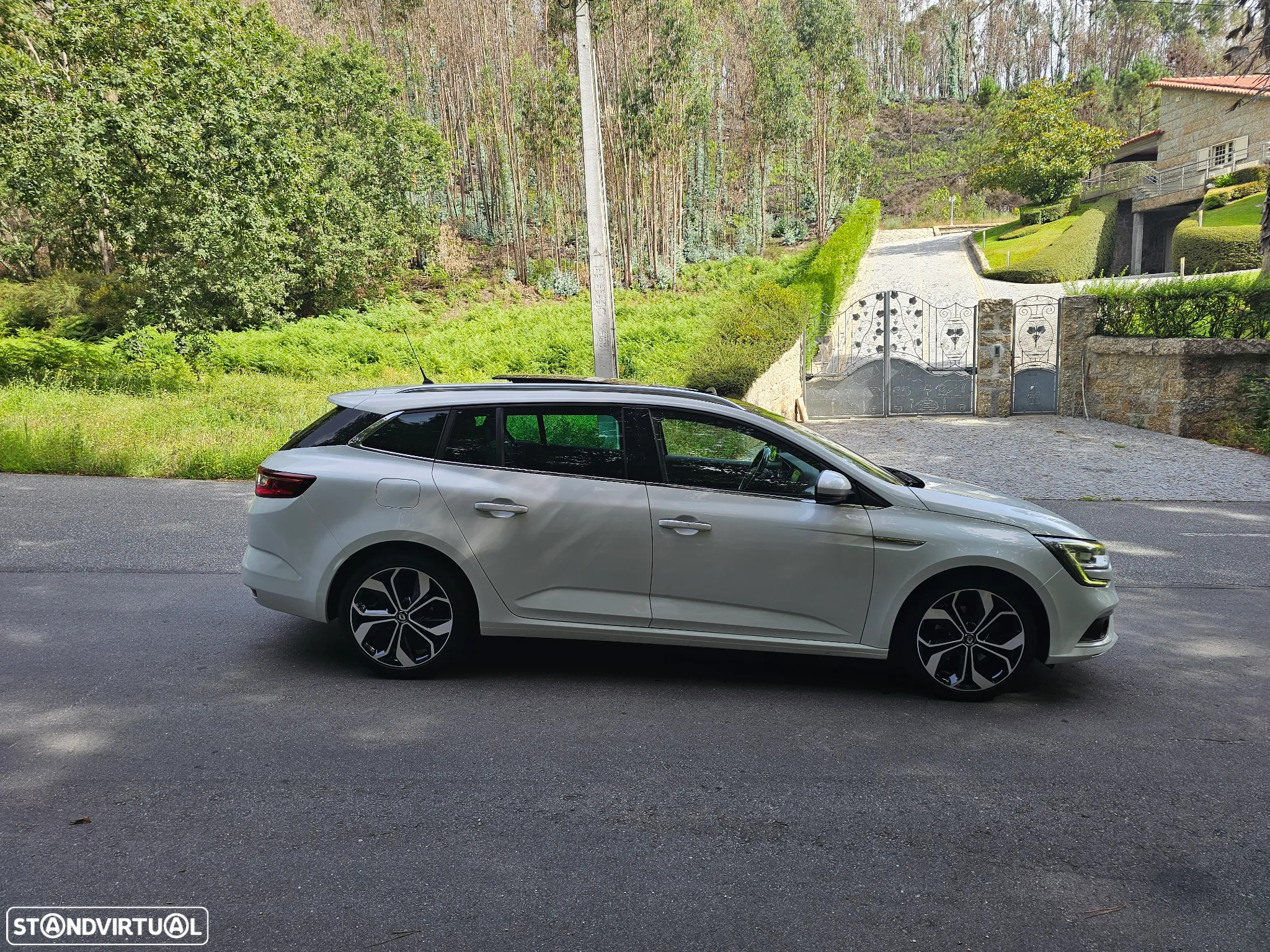 Renault Mégane Sport Tourer 1.6 dCi GT Line J18 - 2