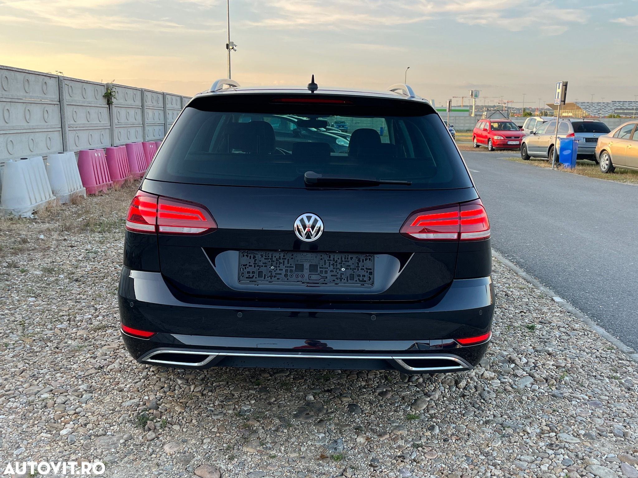 Volkswagen Golf 2.0 TDI (BlueMotion Technology) Highline - 12