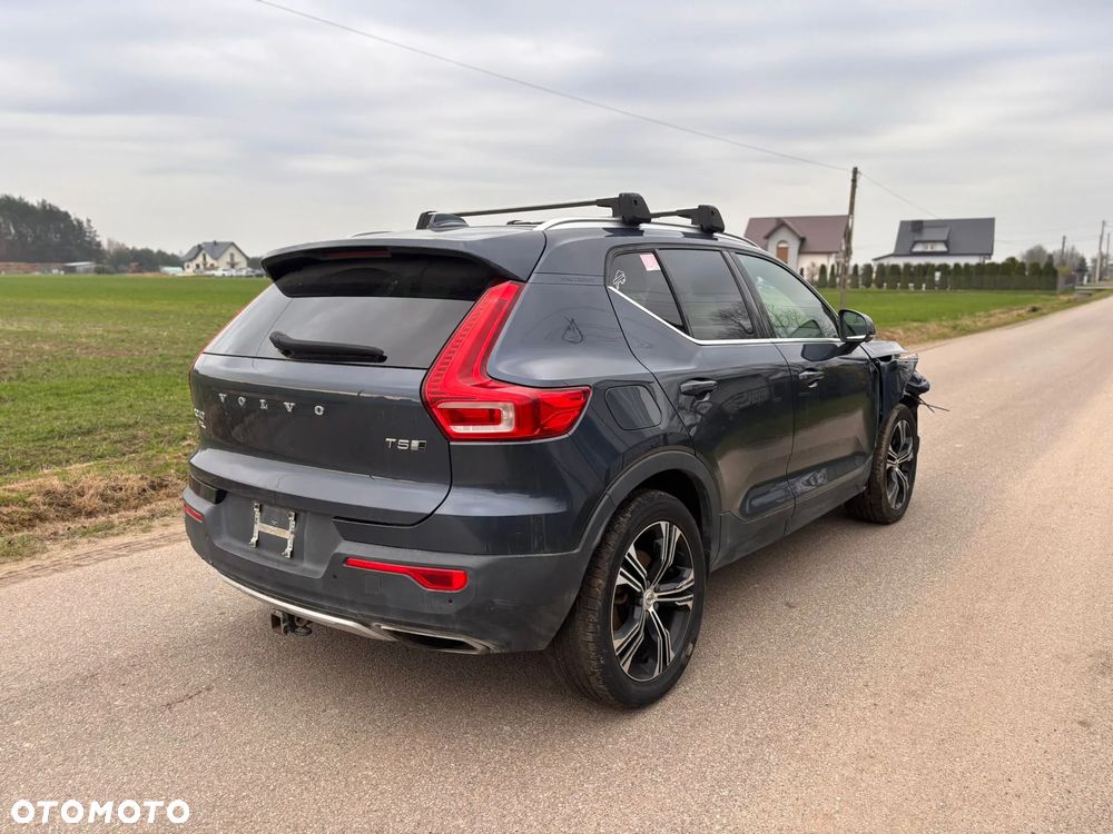 Volvo XC 40 T5 AWD Inscription - 5