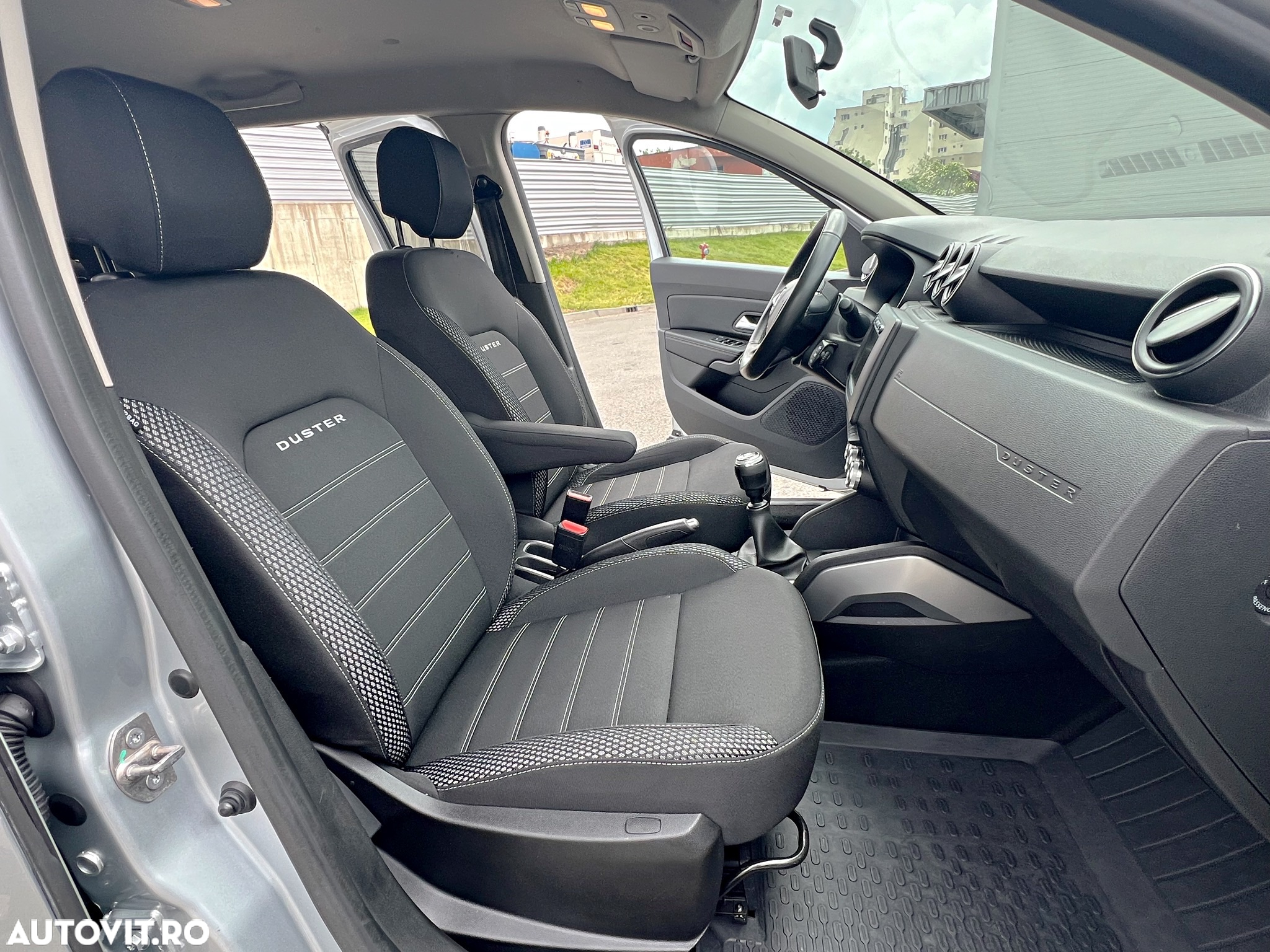Dacia Duster 1.5 Blue dCi 4WD Prestige - 9