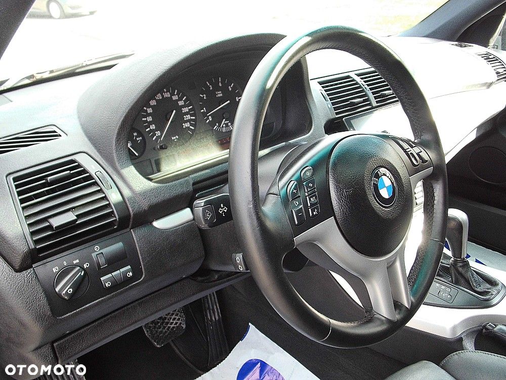 BMW X5 3.0 i Edition Exclusive Sport - 8