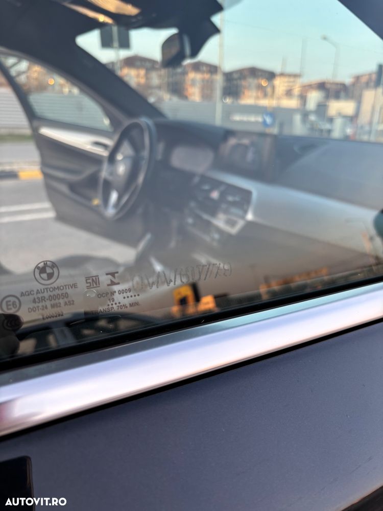 BMW Seria 5 520d Aut. - 12