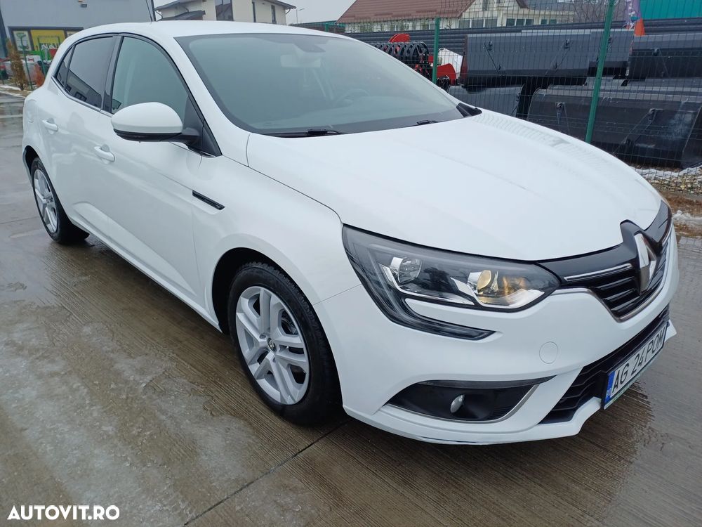 Renault Megane 1.5 dCI EDC Intens - 2