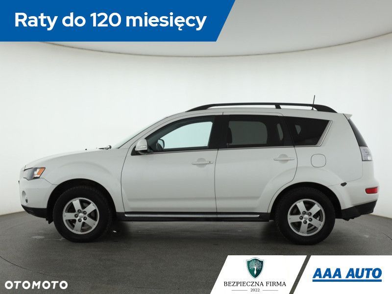 Mitsubishi Outlander - 4