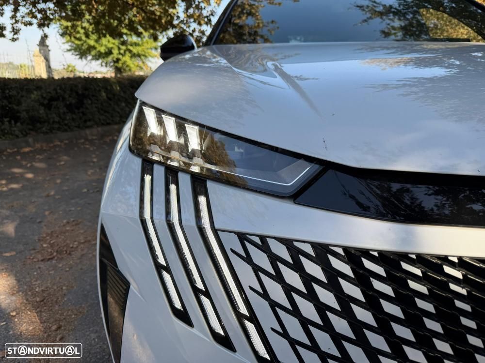 Peugeot E-3008 73 kWh GT - 35