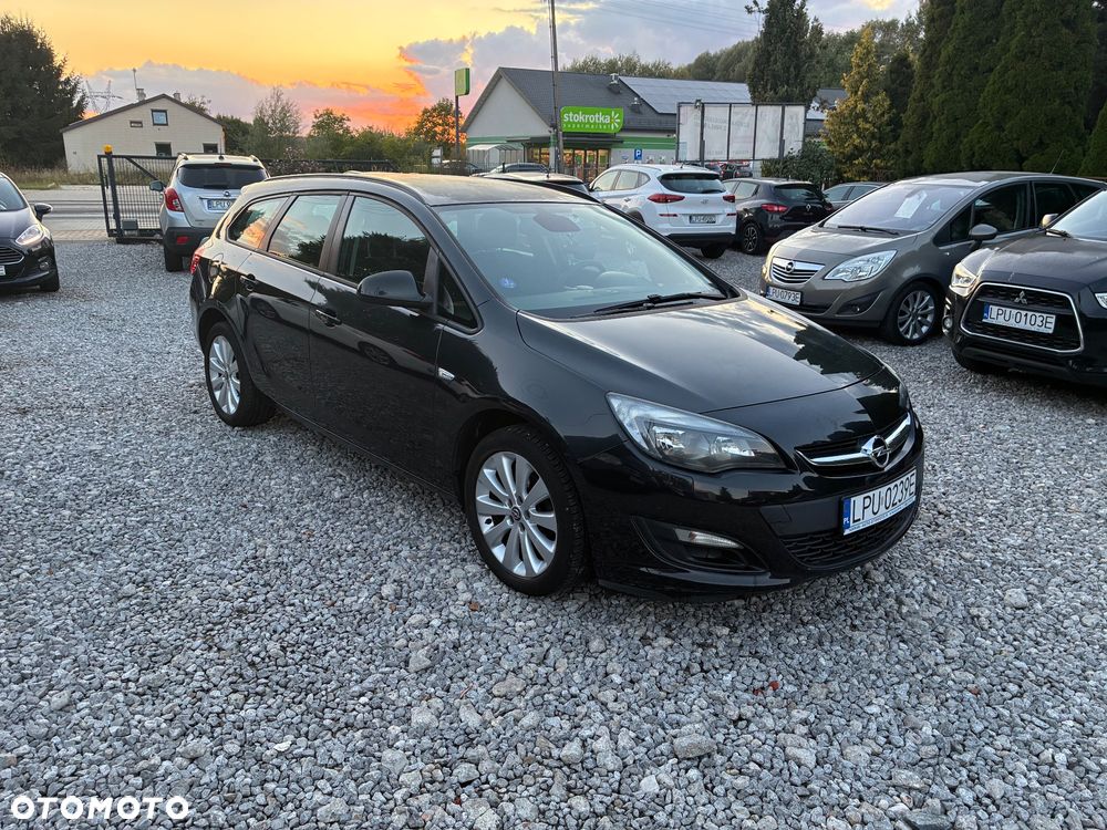 Opel Astra 1.4 Turbo - 1