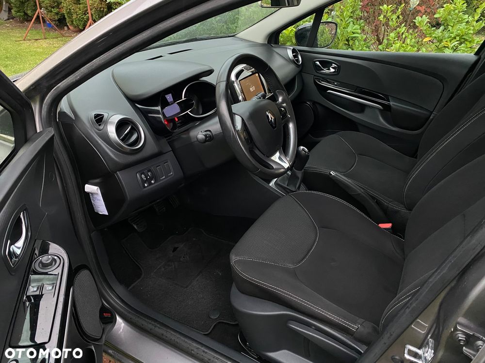 Renault Clio 0.9 TCe Business - 9