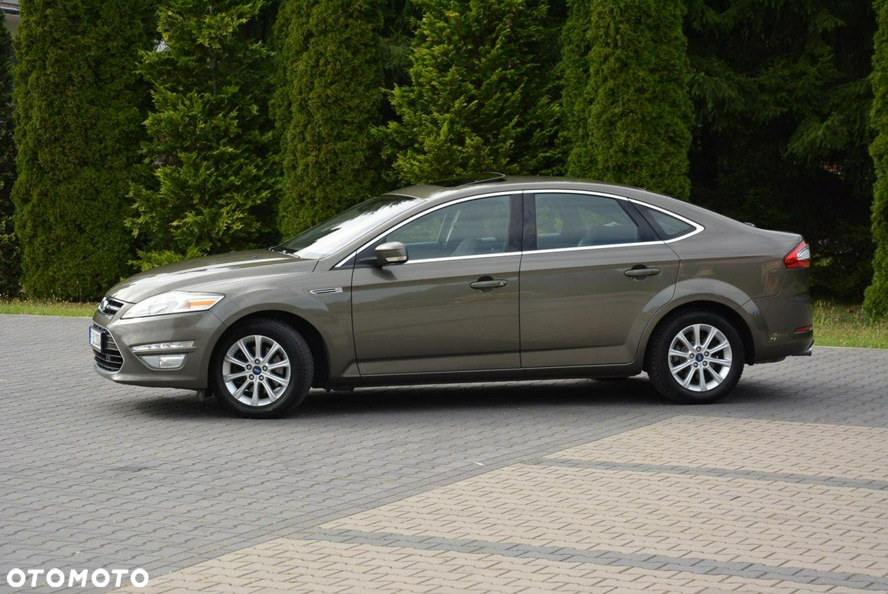 Ford Mondeo 2.0 EcoBoost Titanium - 4