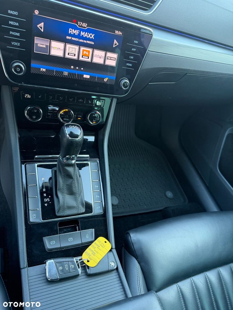 Skoda Superb 1.5 TSI ACT L&K DSG - 22