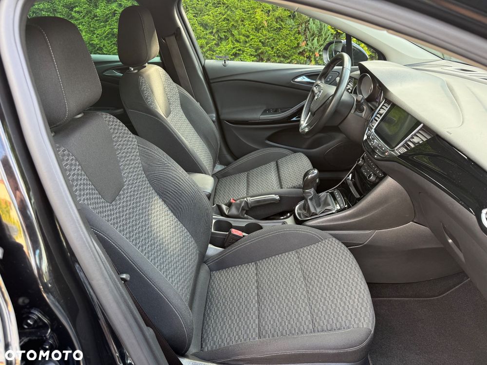 Opel Astra 1.4 Turbo Innovation - 12