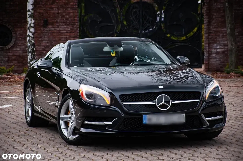 Mercedes-Benz SL - 10