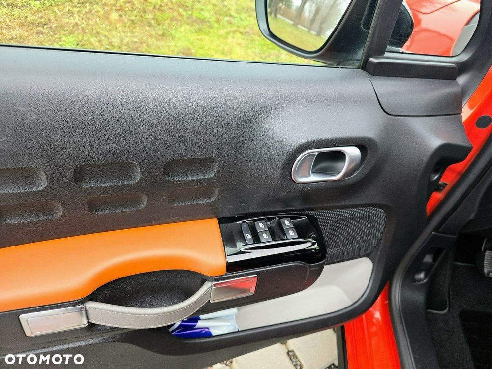 Citroën C3 1.2 PureTech Shine - 36