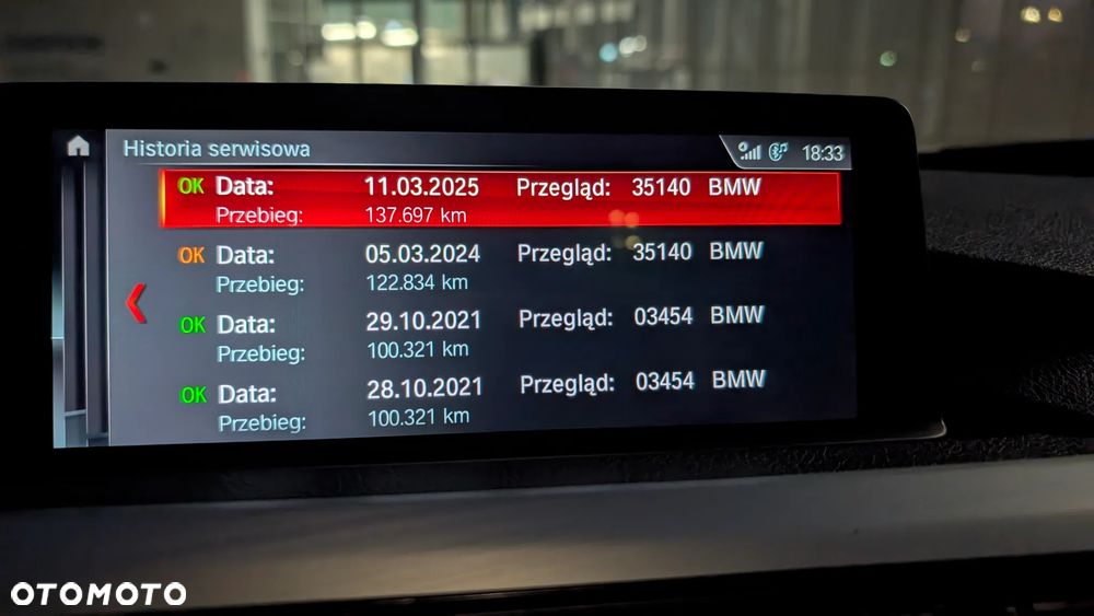 BMW Seria 3 330i M Sport - 11