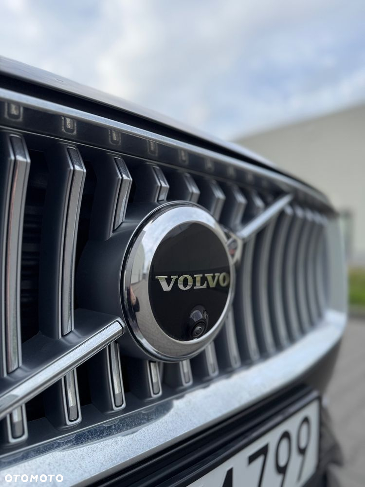 Volvo XC 90 - 8