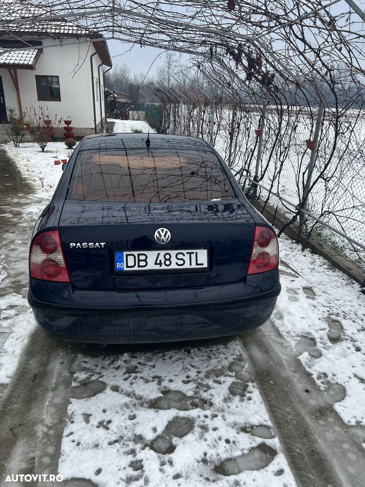 Volkswagen Passat Variant 1.6 - 4