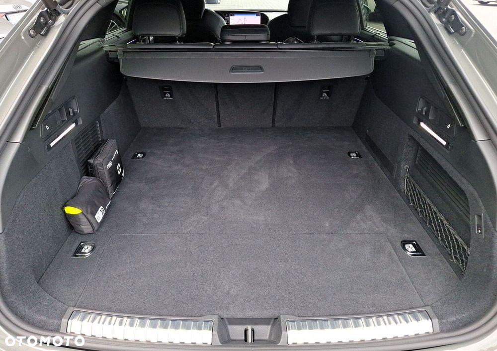 Audi A6 Avant e-Hybrid 220 kW Quattro S tronic - 29