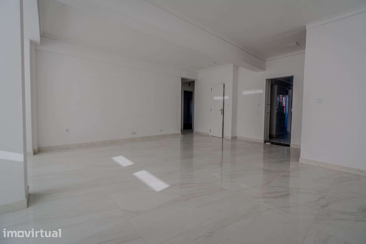 T3+1 CARCAVELOS - Grande imagem: 2/17