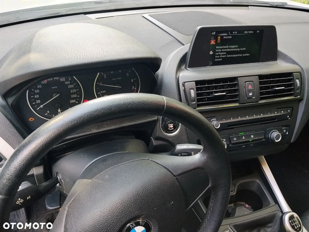 BMW Seria 1 - 12