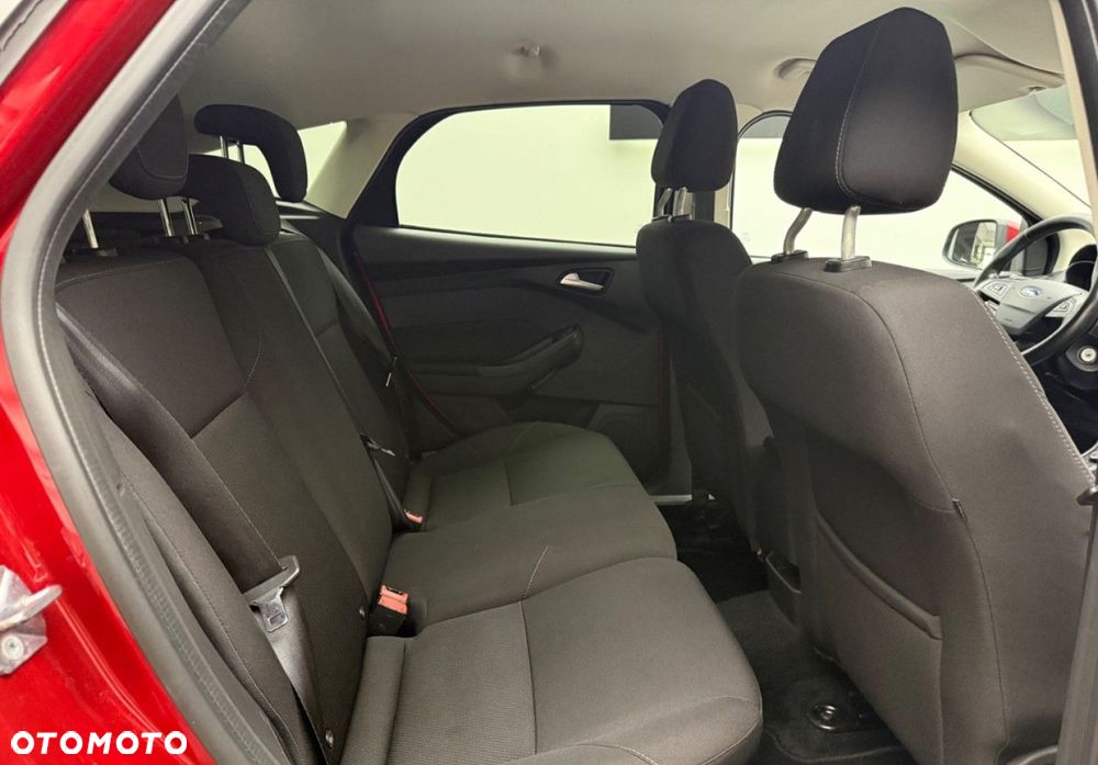 Ford Focus - 19