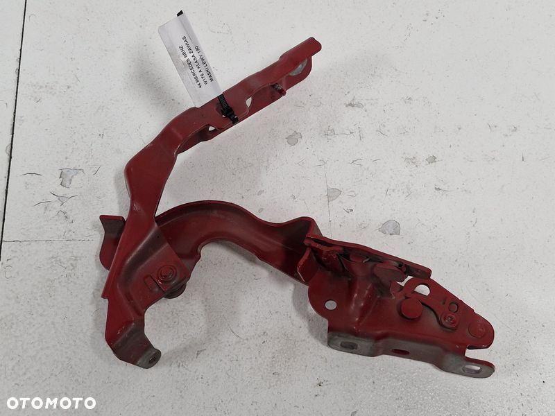 MERCEDES BENZ W176 A KLASA ZAWIAS MASKI LEWY - 5