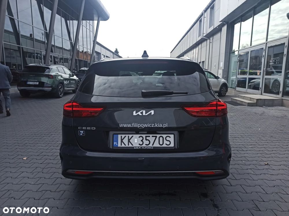 Kia Ceed 1.5 T-GDI Tribute DCT - 8