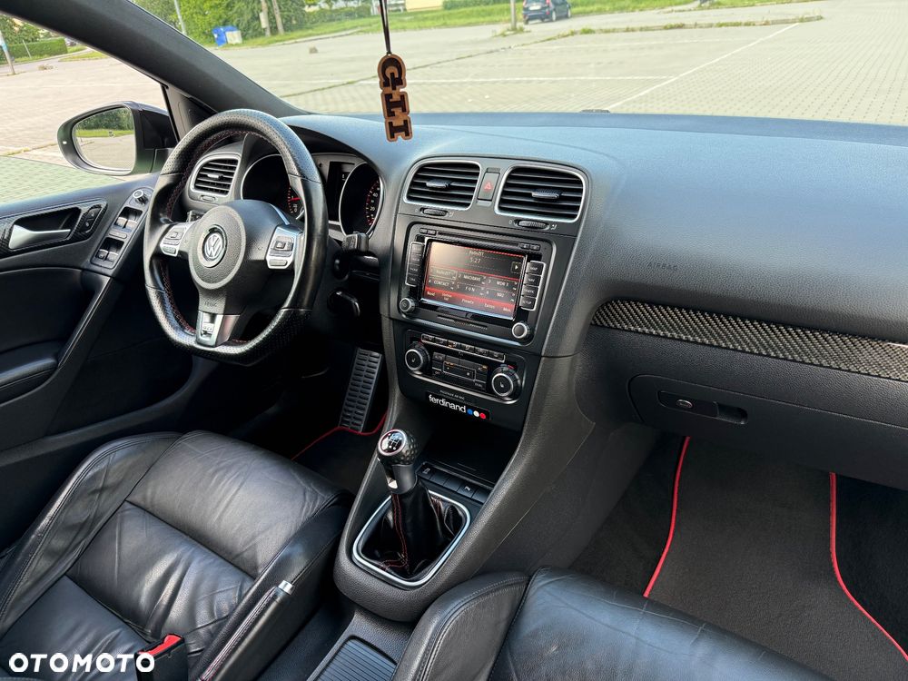 Volkswagen Golf 2.0 GTI - 21