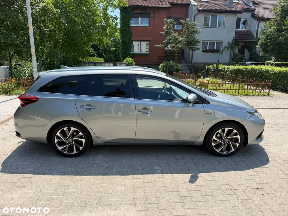 Toyota Auris - 6