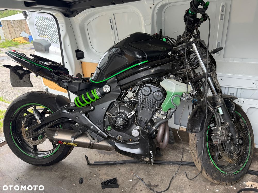 Kawasaki ER - 7