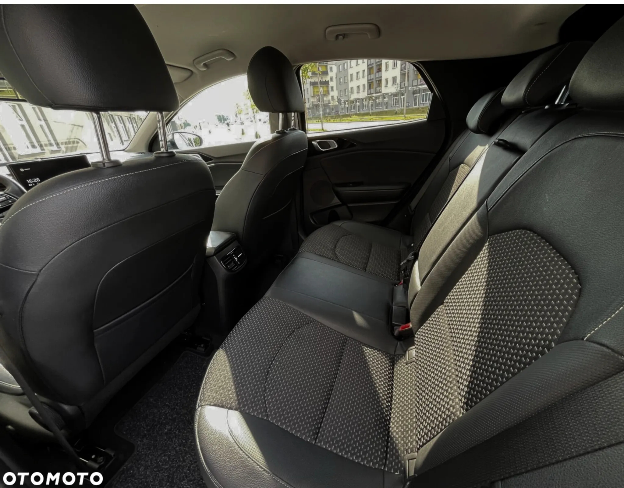 Kia XCeed 1.6 GDI DCT6 OPF Plug-in-Hybrid Inspiration - 34