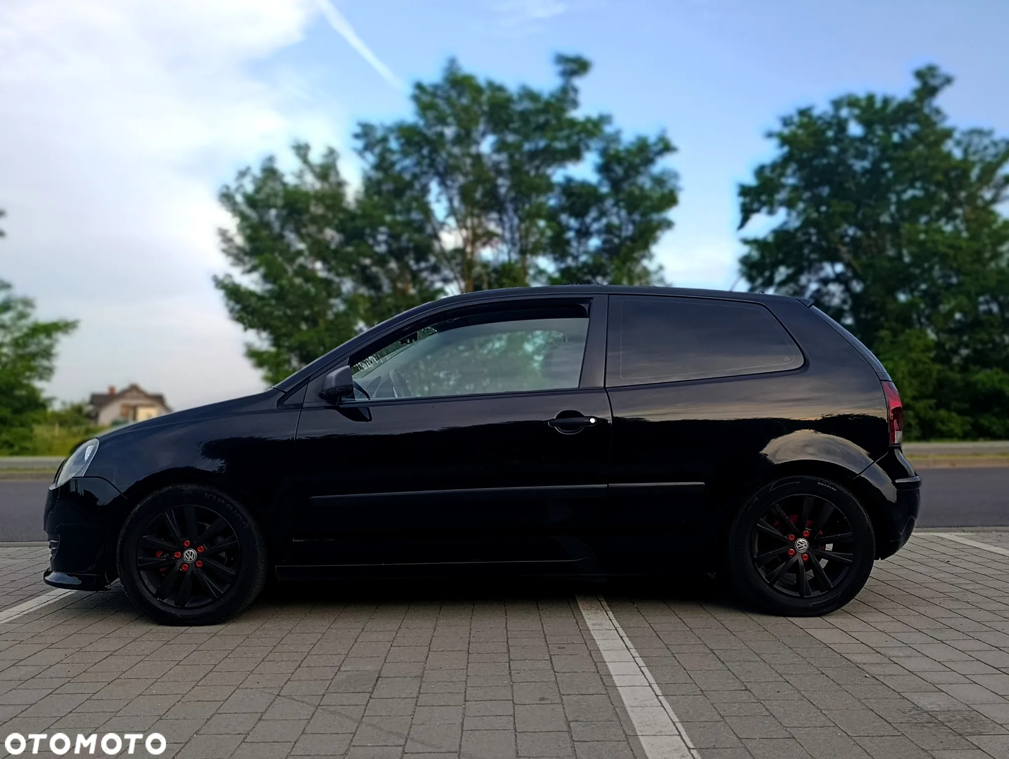 Volkswagen Polo - 2