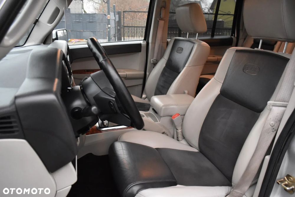 Jeep Commander 3.0 CRD DPF Automatik Overland - 20